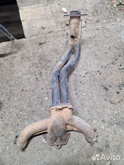 Продам выпускной коллектор