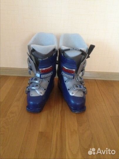 Горнолыжные ботинки salomon