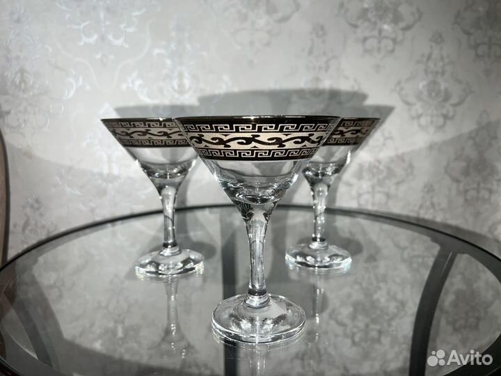Бокалы для мартини новые