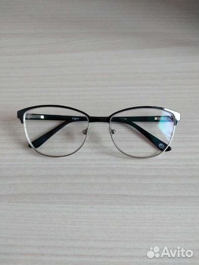 Очки для коррекции зрения -1,5 и - 0,5