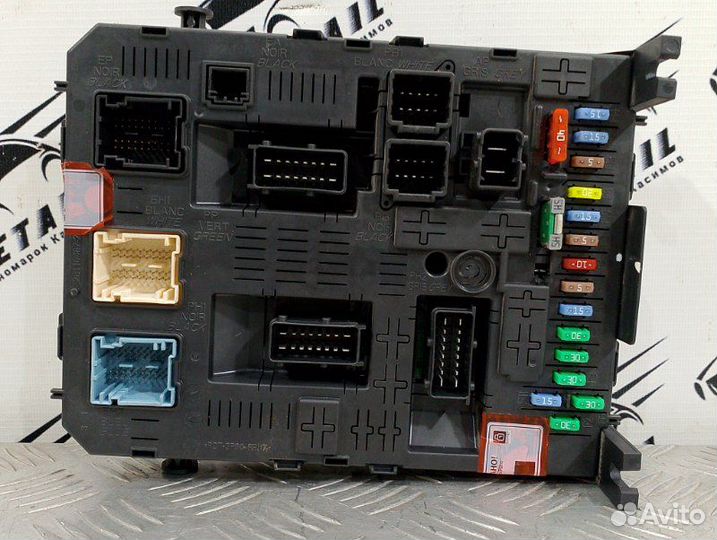 Блок предохранителей Citroen Berlingo B9 2010