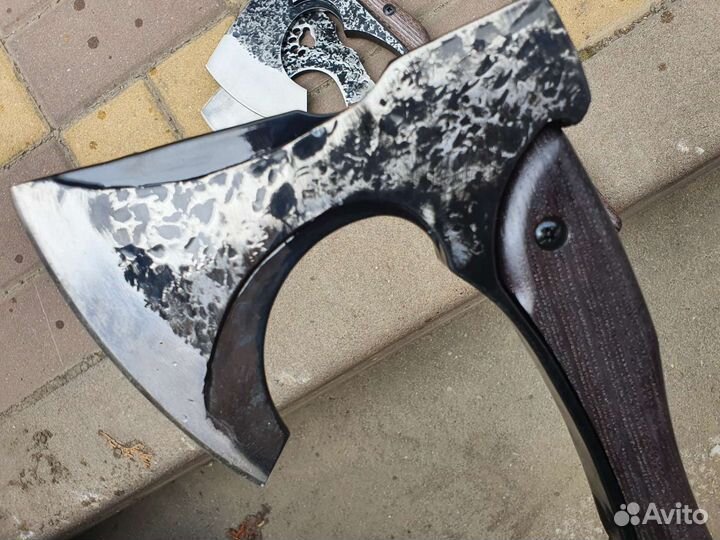 Топор ручной работы