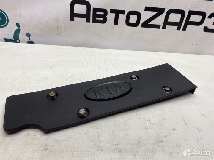 Крышка двигателя Kia Ceed хэтчбек G4FC 2009