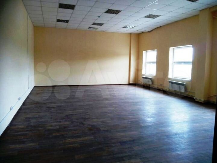 Склад, 7600 м²