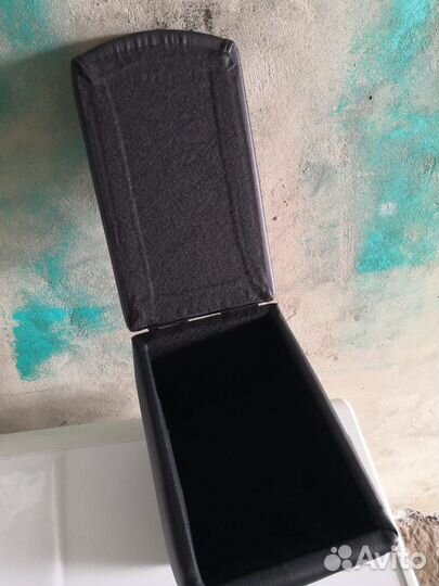 Подлокотник на hyundai solaris 2