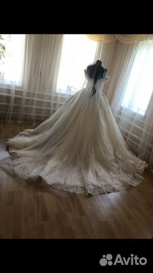 Платье