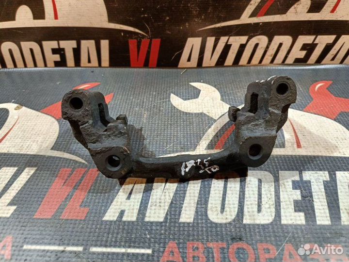 Скоба суппорта задняя Ford C-Max минивэн 2003-2007