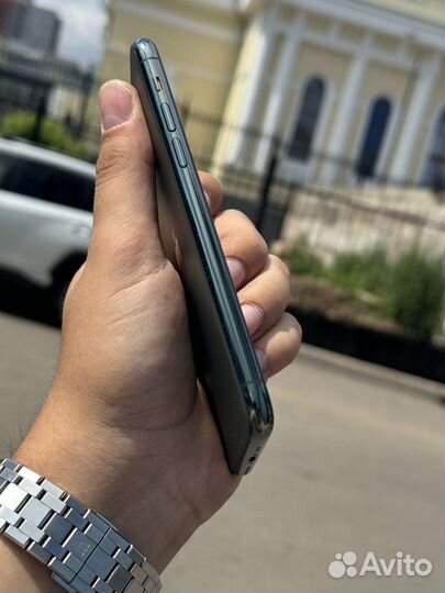 iPhone 11 Pro, 64 ГБ