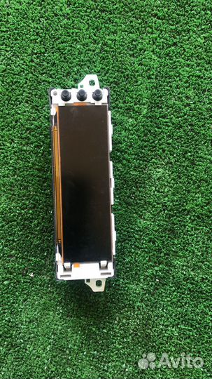 Дисплей информационный Peugeot 408