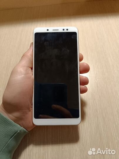 Xiaomi Redmi Note 5, 4/64 ГБ