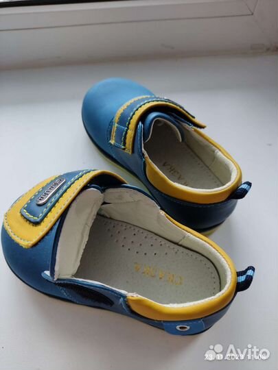 Ботинки детские новые