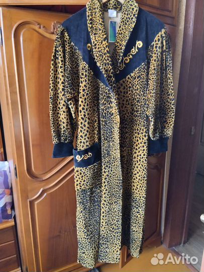 Халаты размер 50-52 новые