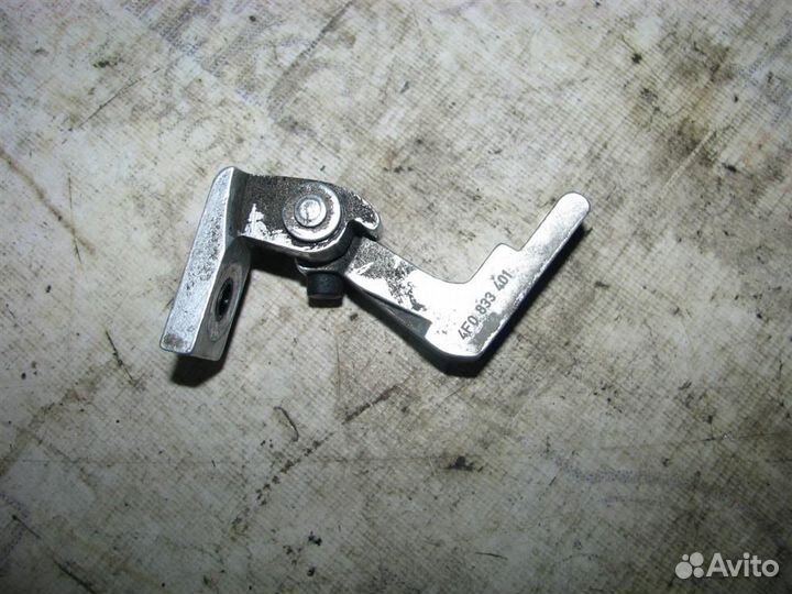 Петля двери задней левой верхняя Audi A6 (C6 4F)