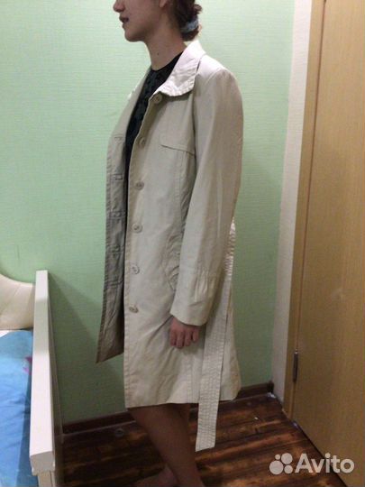 Плащ женский 44