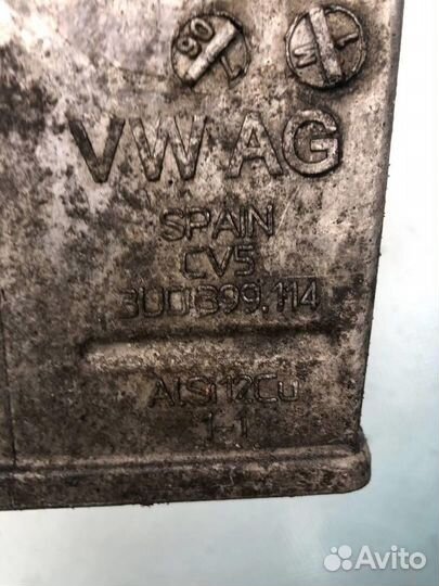 Кронштейн АКПП правый 3U0399114