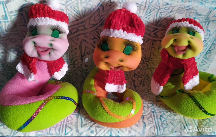 Игрушка змея символ года 2025