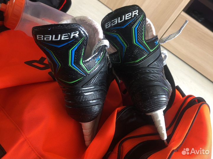 Хоккейные детские коньки bauer XLP YTH 11.00
