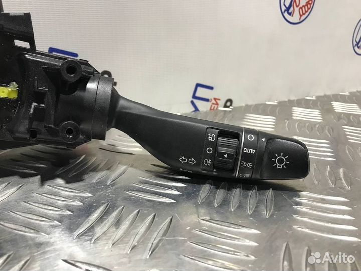 Подрулевой переключатель Hyundai Solaris 2