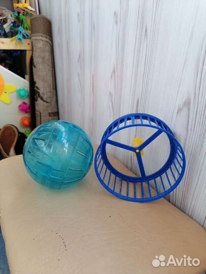 Клетка для грызунов и принадлежности для кормления