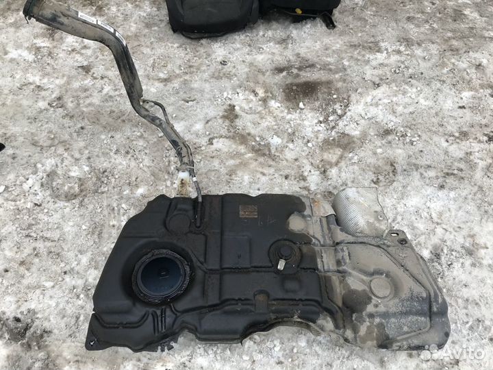 Бак топливный Пежо 408 Peugeot 408