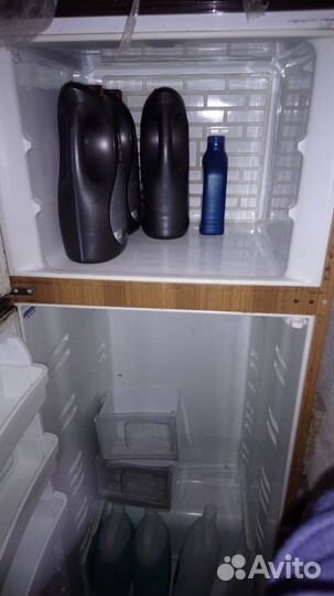 Холодильники Корпуса без компрессоров полки