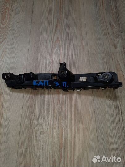 Кронштейн крепление бампера Renault kaptur Прав