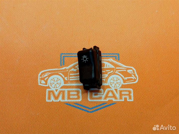 Кнопка w124 E-class 102.982