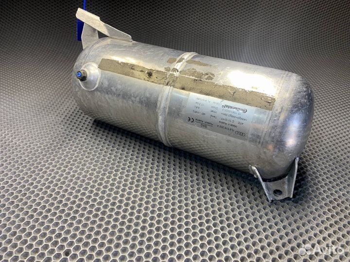 Ресивер пневмоподвески Audi Q7 4L 2008 7L8616202A