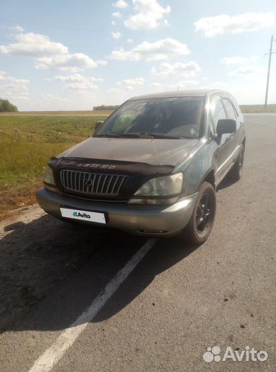 Toyota Harrier 3.0 AT, 1998, 151 800 км