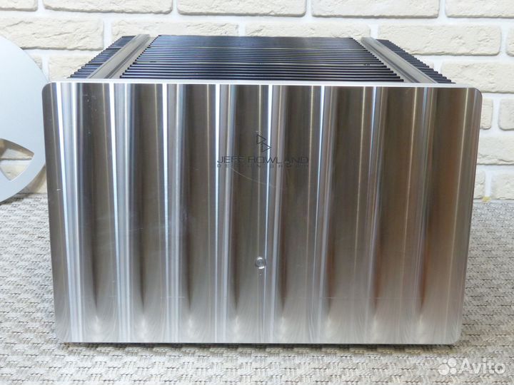 Jeff Rowland 302 для B&W Nautilus ampp 300W