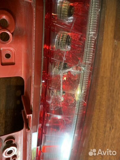 Фонарь задний Cadillac SRX