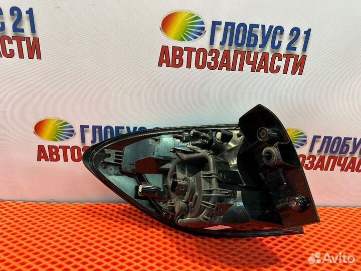 Фонарь правый наружный Рено Каптюр Kaptur