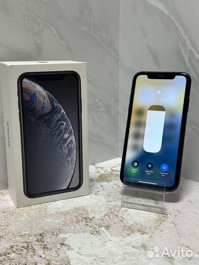 iPhone Xr, 64 ГБ