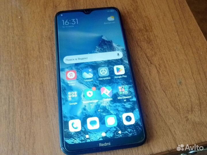 Xiaomi Redmi 8, 4/64 ГБ