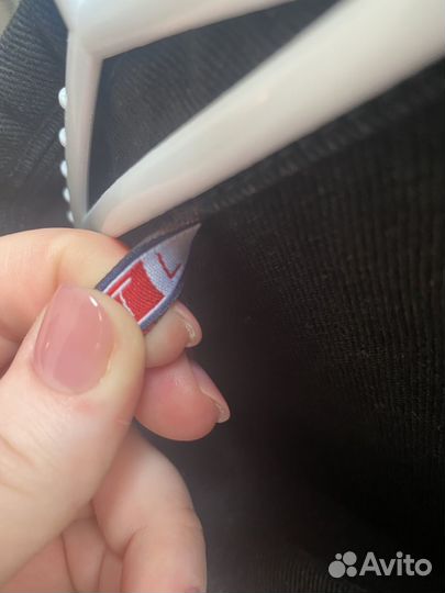 Джинсовая куртка и джинсы