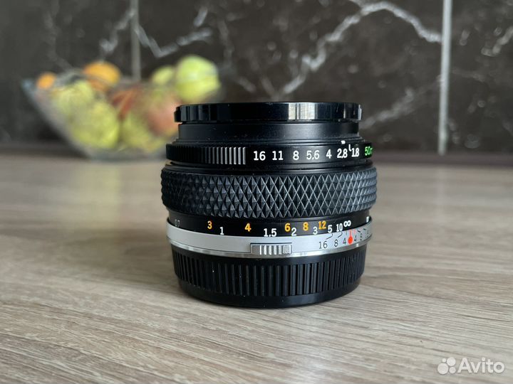 Olympus OM Zuiko Auto-S 50mm f/1.8 (тип 5)