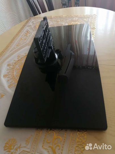 Подставка / ножка под телевизор LG