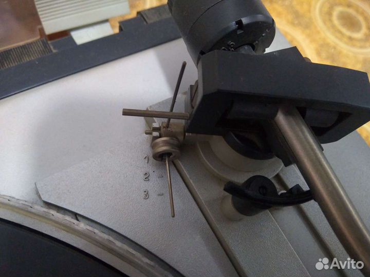 Проигрыватель виниловых пластинок Вега-эп-110 стер