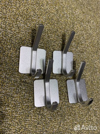 Крючки самоклеющиеся нержавеющая сталь 4шт новые