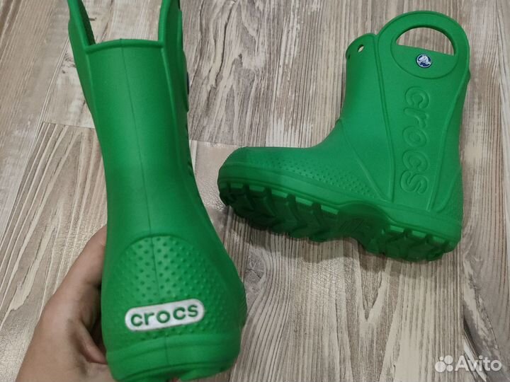 Резиновые сапоги crocs