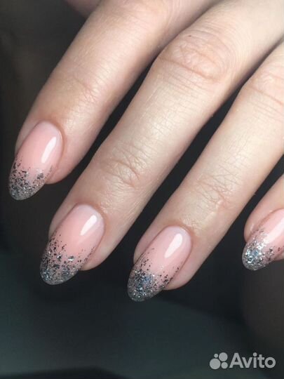 Маникюр и педикюр