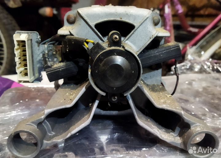 Электродвигатель от стиральной машины-автомат