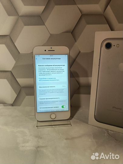 iPhone 7, 32 ГБ