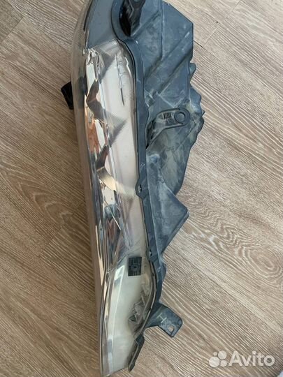 Фара Правая Toyota Harrier 48-192 Штамп (H)