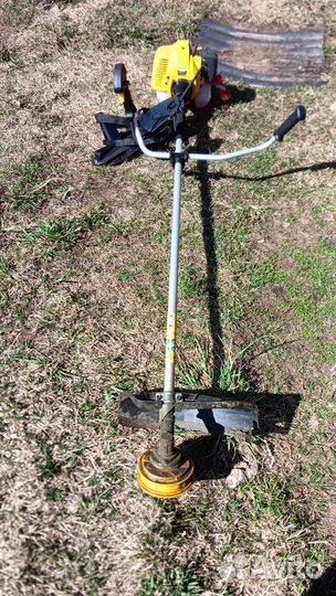 Триммер бензиновый бу