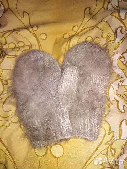 Натуральные пуховые варежки