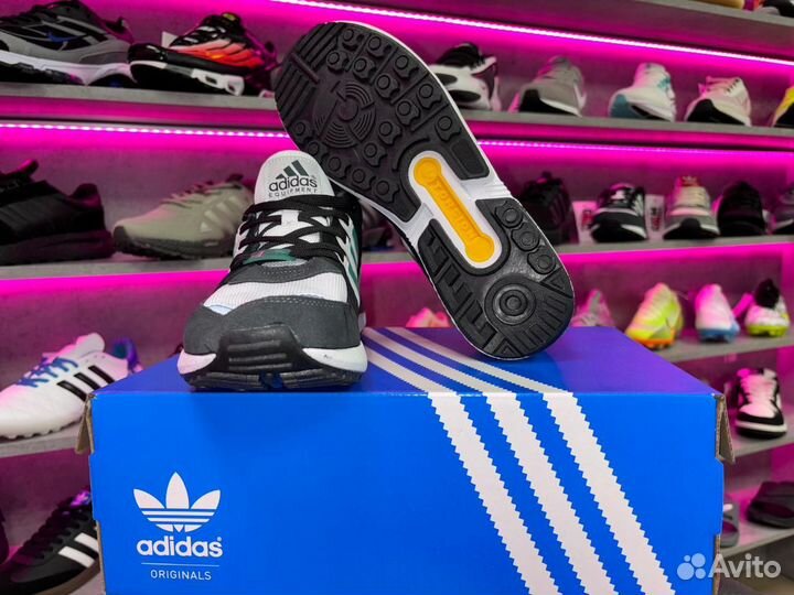 Кроссовки мужские adidas torsion