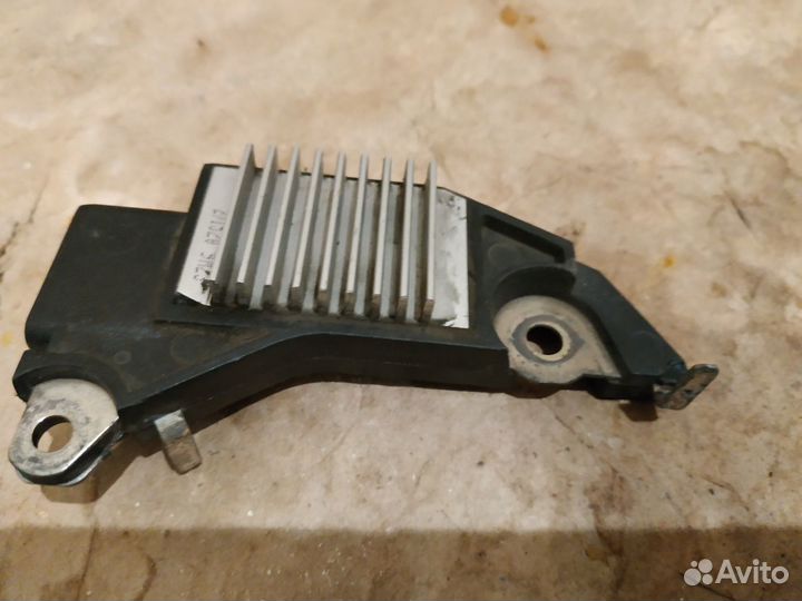 Реле регулятор Daewoo Nexia Espero