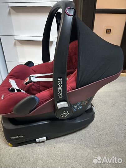 Автолюлька maxi cosi с базой isofix