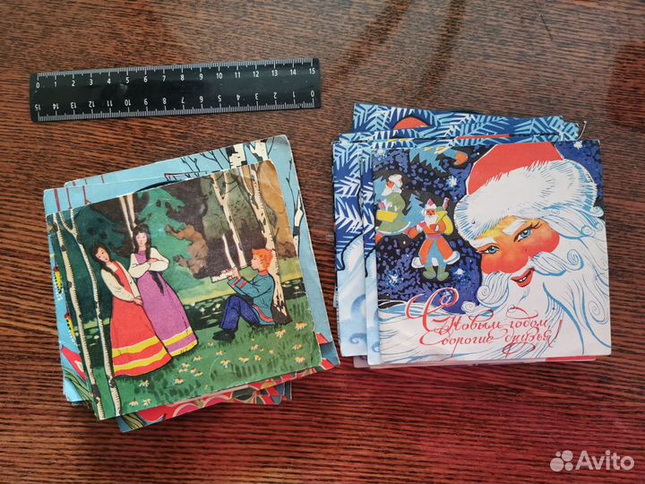 Виниловые пластинки (маленькие) и открытки СССР